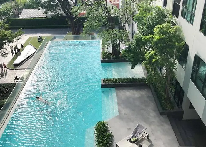 Central Pattaya, Best Location With Infinity Pool