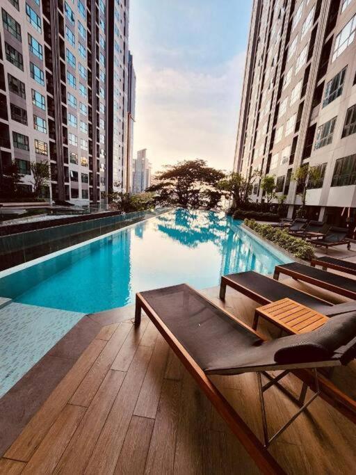 Pattaya, Location With Infinity Pool