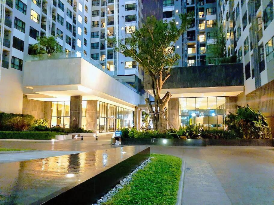 Pattaya, Location With Infinity Pool Apartment